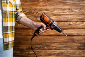 Comment débloquer un mandrin de perceuse Bosch coincé sans l&rsquo;endommager ?