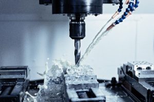 Comment fabriquer soi-même une huile de coupe efficace pour usiner le métal ?